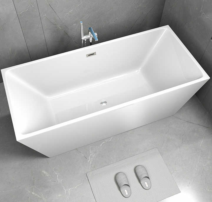 67" Freestanding Tub in White CM-7102