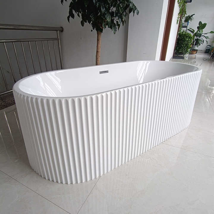 60" Freestanding Tub in White  CM-7310