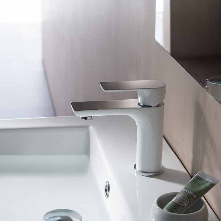 Single Hole Bathroom Faucet HT-8073WC