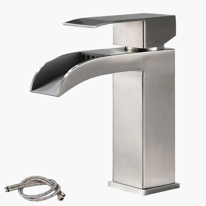 Single Hole Bathroom Faucet CM01153