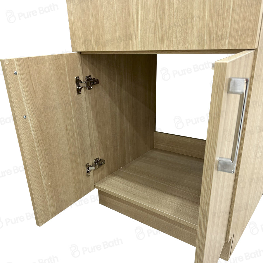 24″ Bathroom Vanity Oak Light (MDF). Free Standing