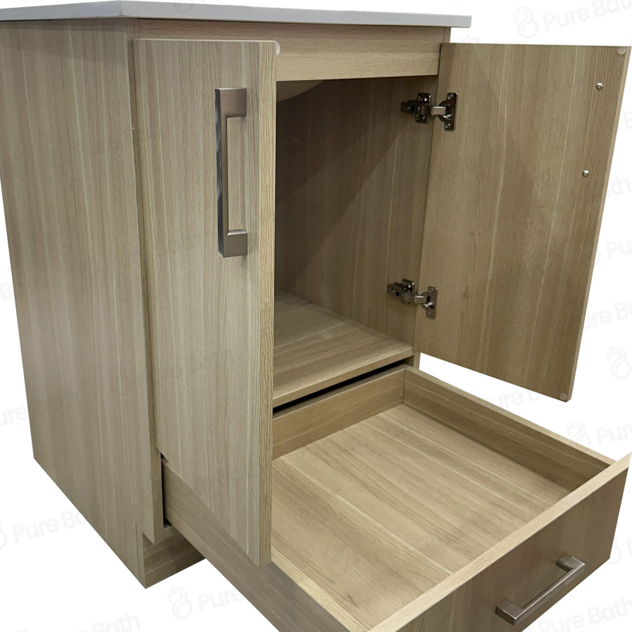 24″ Bathroom Vanity Oak Light (MDF) with Bottom Storage Cabinet. Free Standing